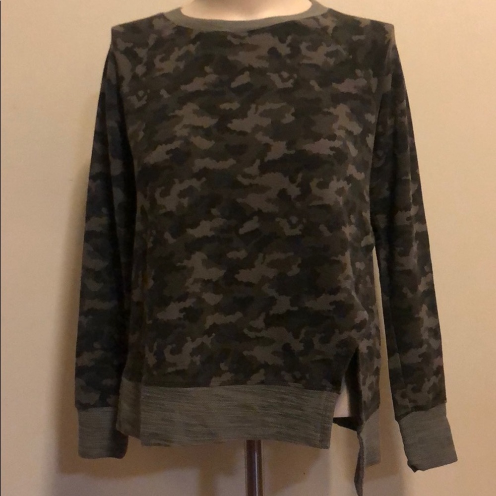Mossimo Supply top